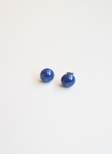 プチピアス（パール・ブルー)