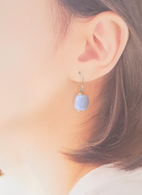 ミニ・Charlstoneピアス（オリビアブルー)