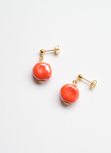 プチラウンドピアス（パール・オレンジ)