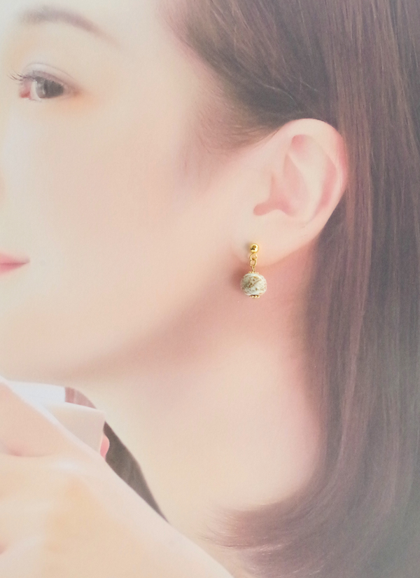 ミニ・カンガピアス（スプラッシュ模様・クリームMIX)