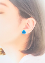 サンカクピアス（ターコイズブルー)