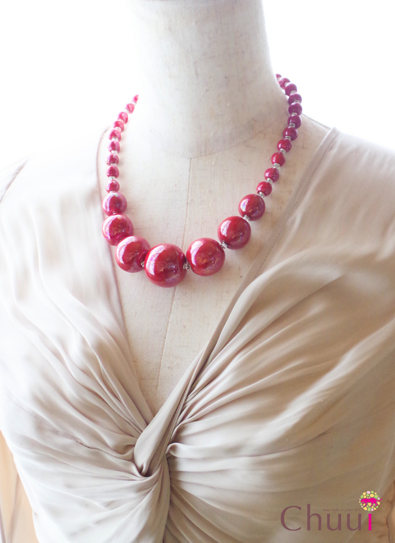 セブンビーズネックレス(パール・レッド) – Chuui(チューイ) セブンビーズネックレス(パール・レッド) – Chuui(チューイ)